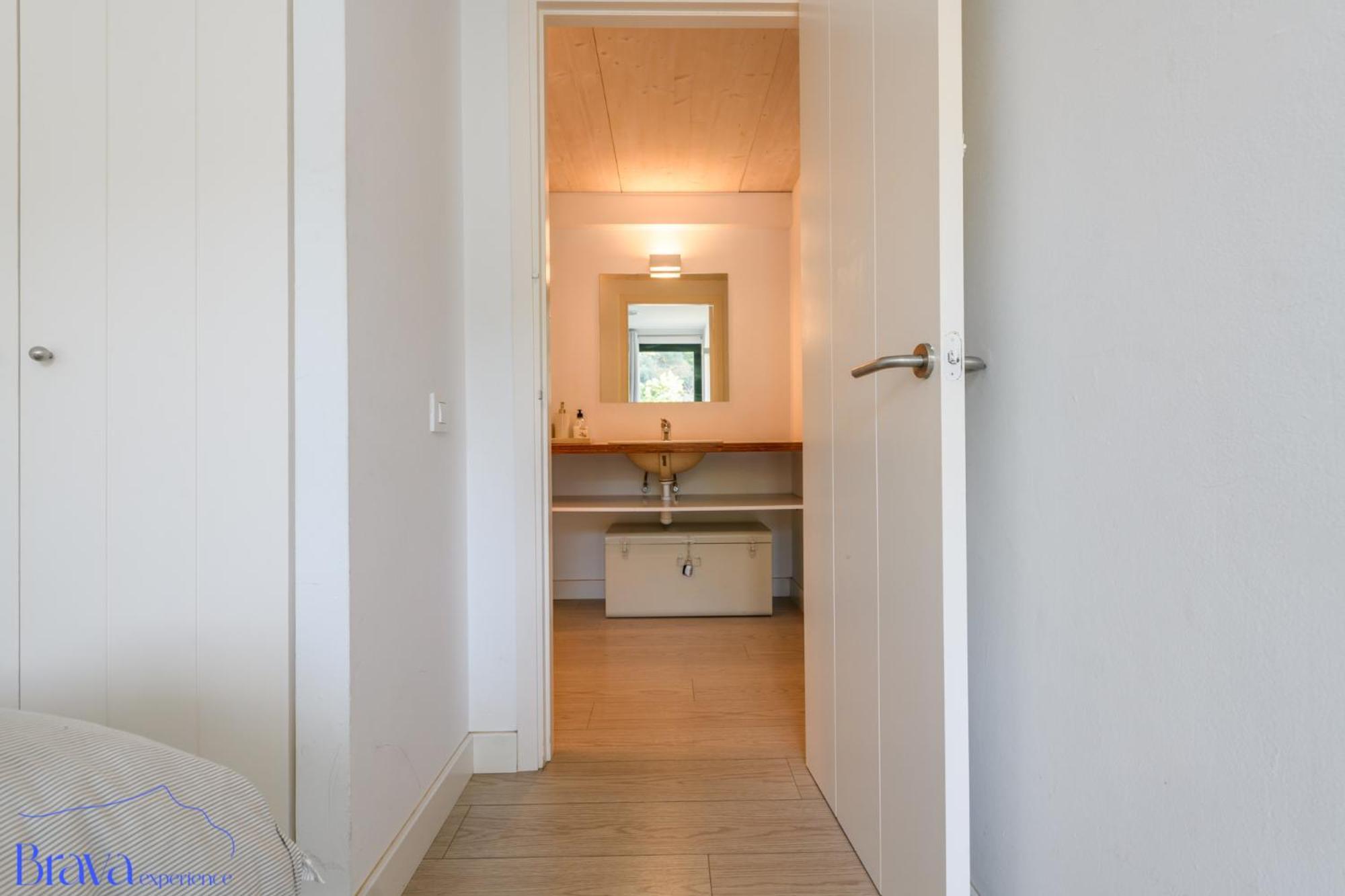 Duplex Sa Tarongeta - 5' Playa I Vistas I Terraza 20M2 I Ascensor I Equipado Apartment Cadaques Exterior photo